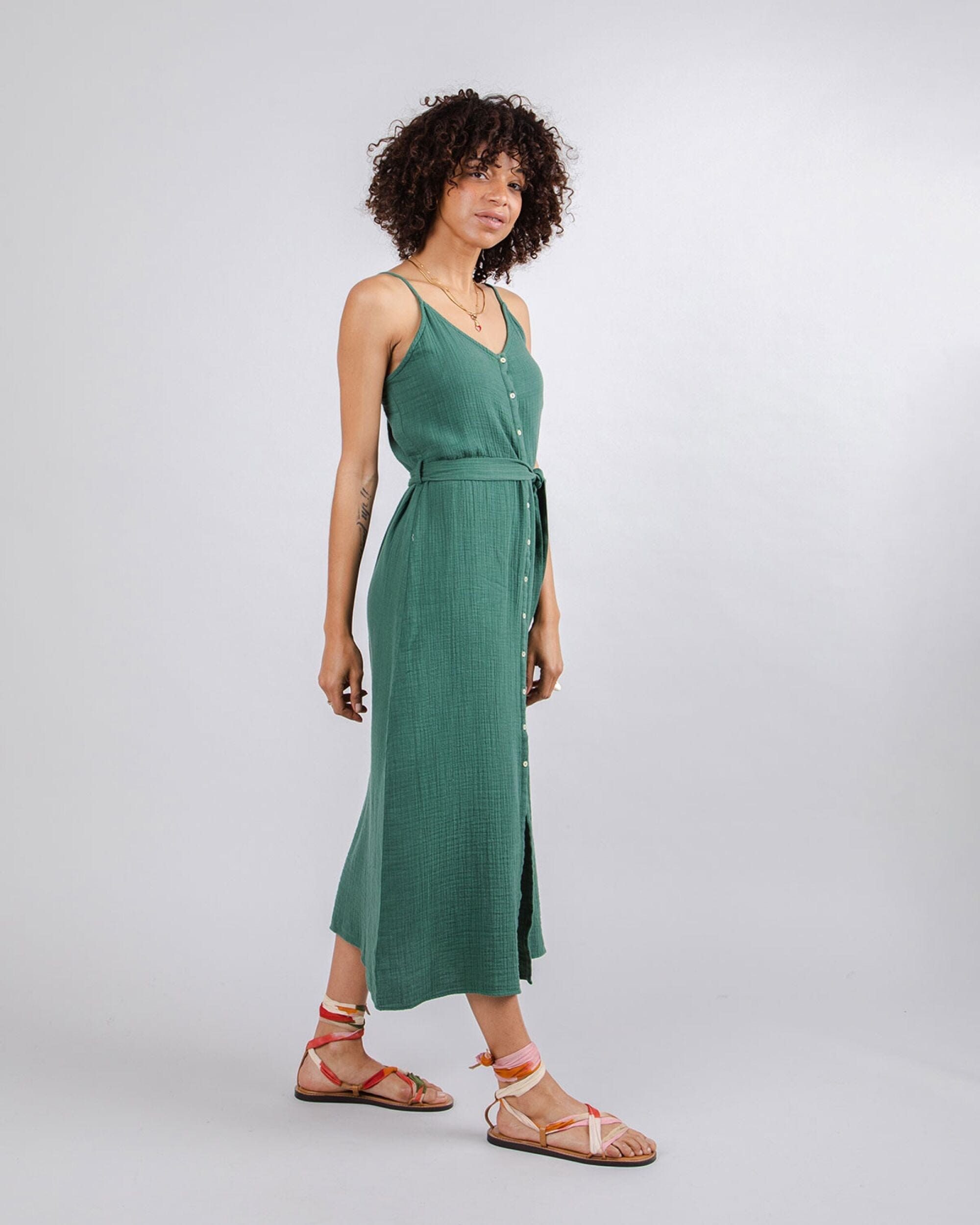 Brava Fabrics viste Vestido Bubble Strap de Algodón Orgánico moda sostenible moda ética