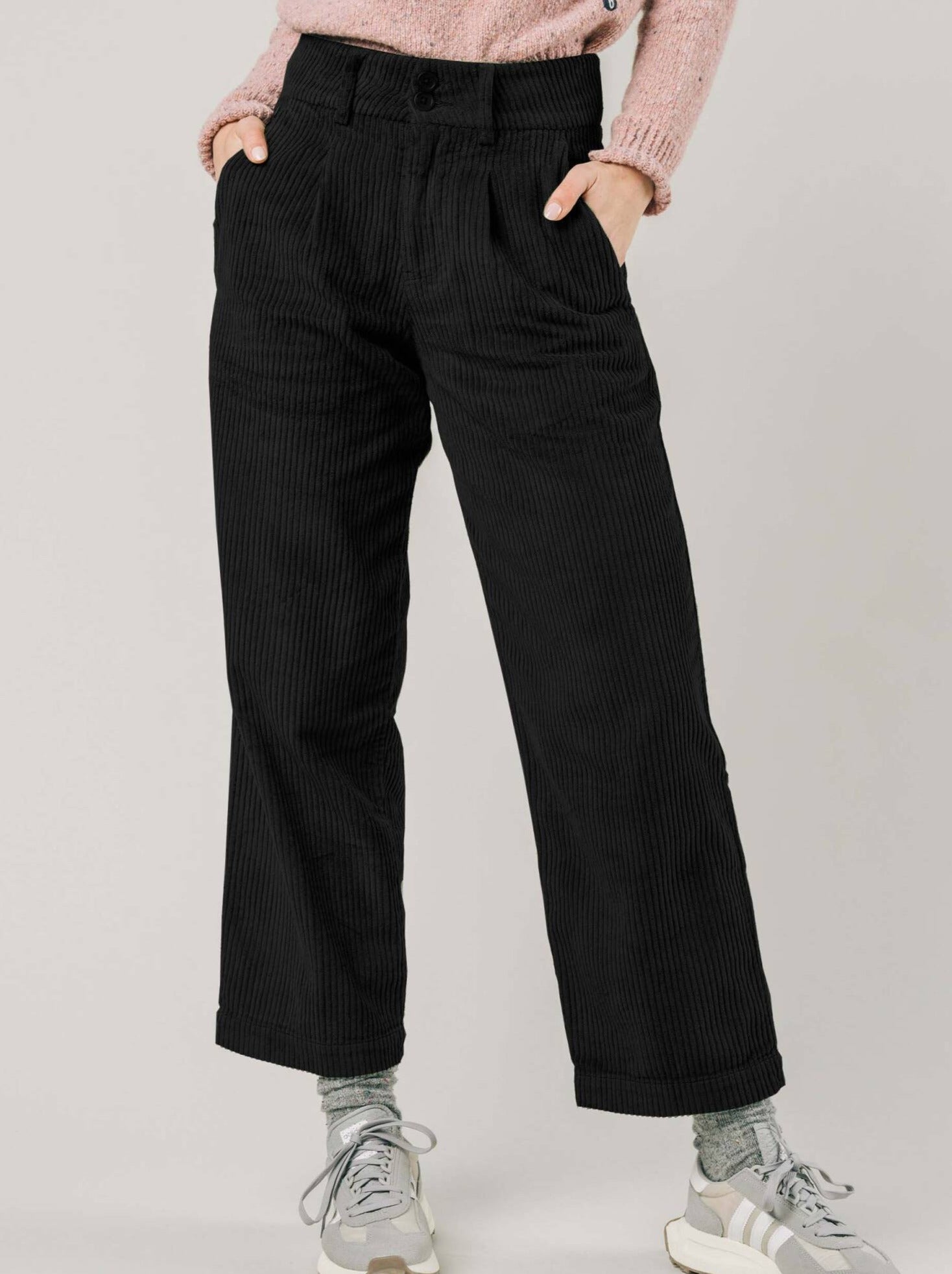 Brava Fabrics Pantalons Pantaló plisat de pana Negre moda sostenible moda ètica