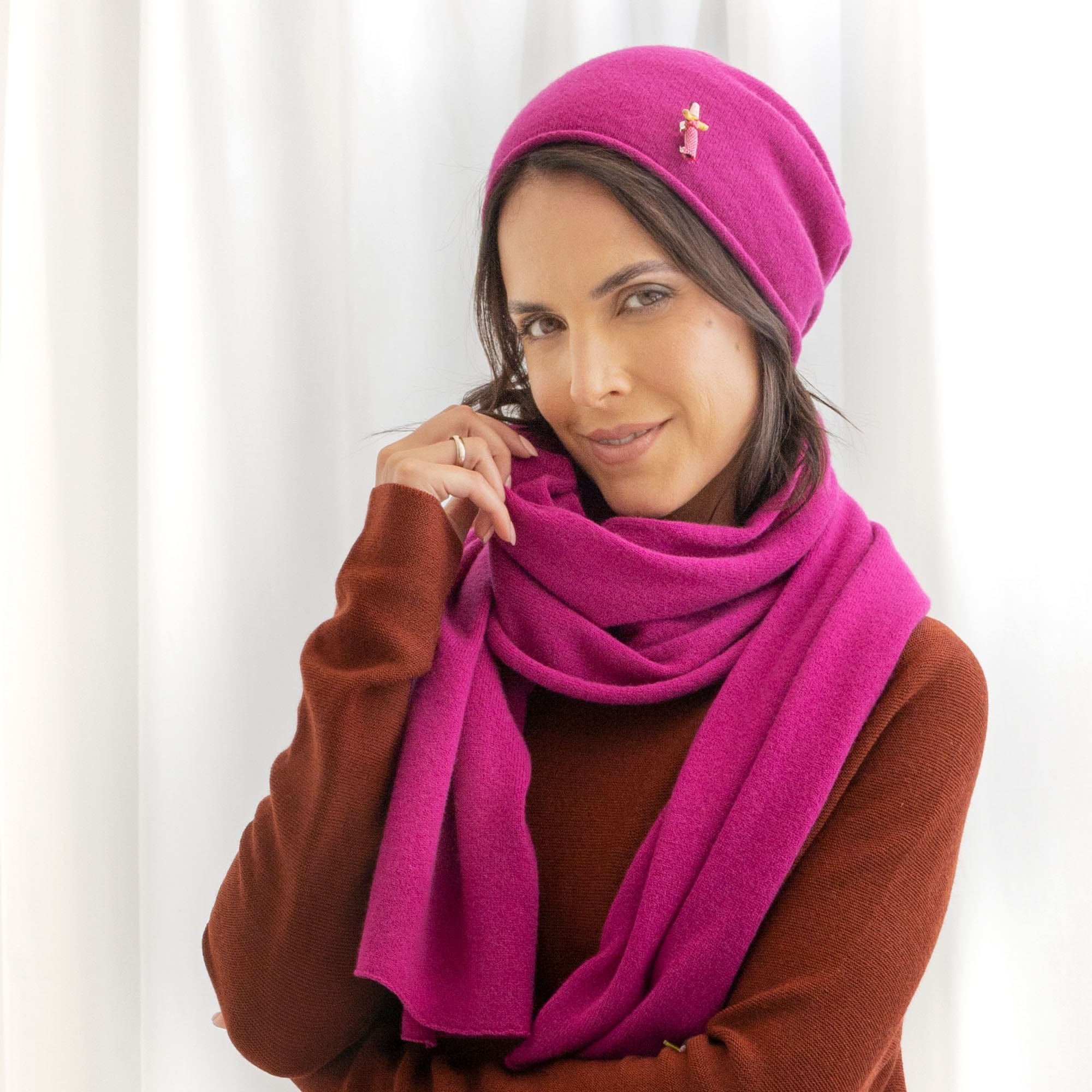 Gorros y bufandas Martina Lewe Sombrero de la más fina lana de cachemira. moda sostenible moda ética