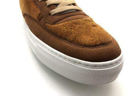 Svampe-sneakers i svampe, glas og genanvendt PET menneskeskabt læder.