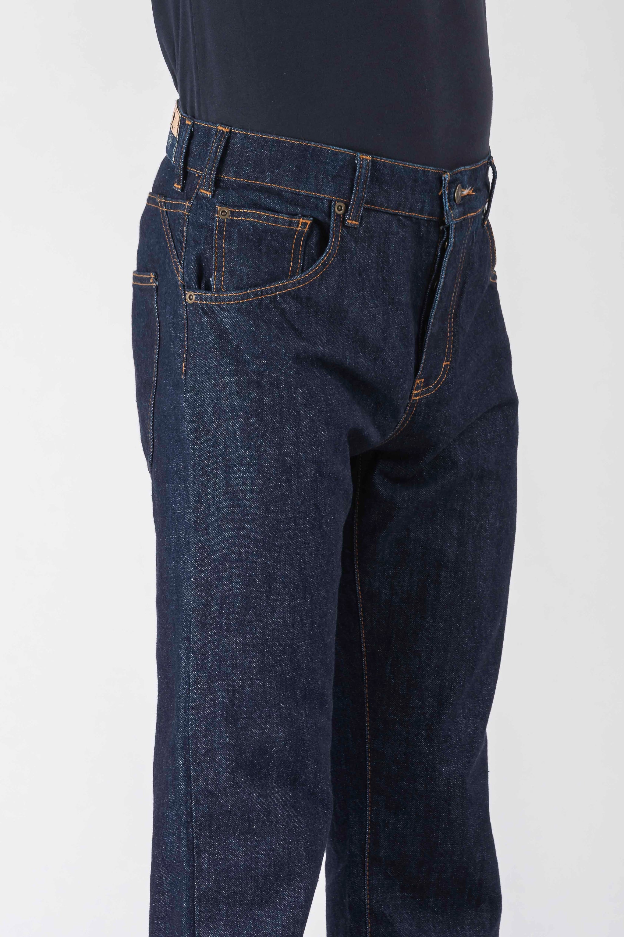 Par.co DENIM Straight Pine Jeans rectes foscos moda sostenible moda ètica