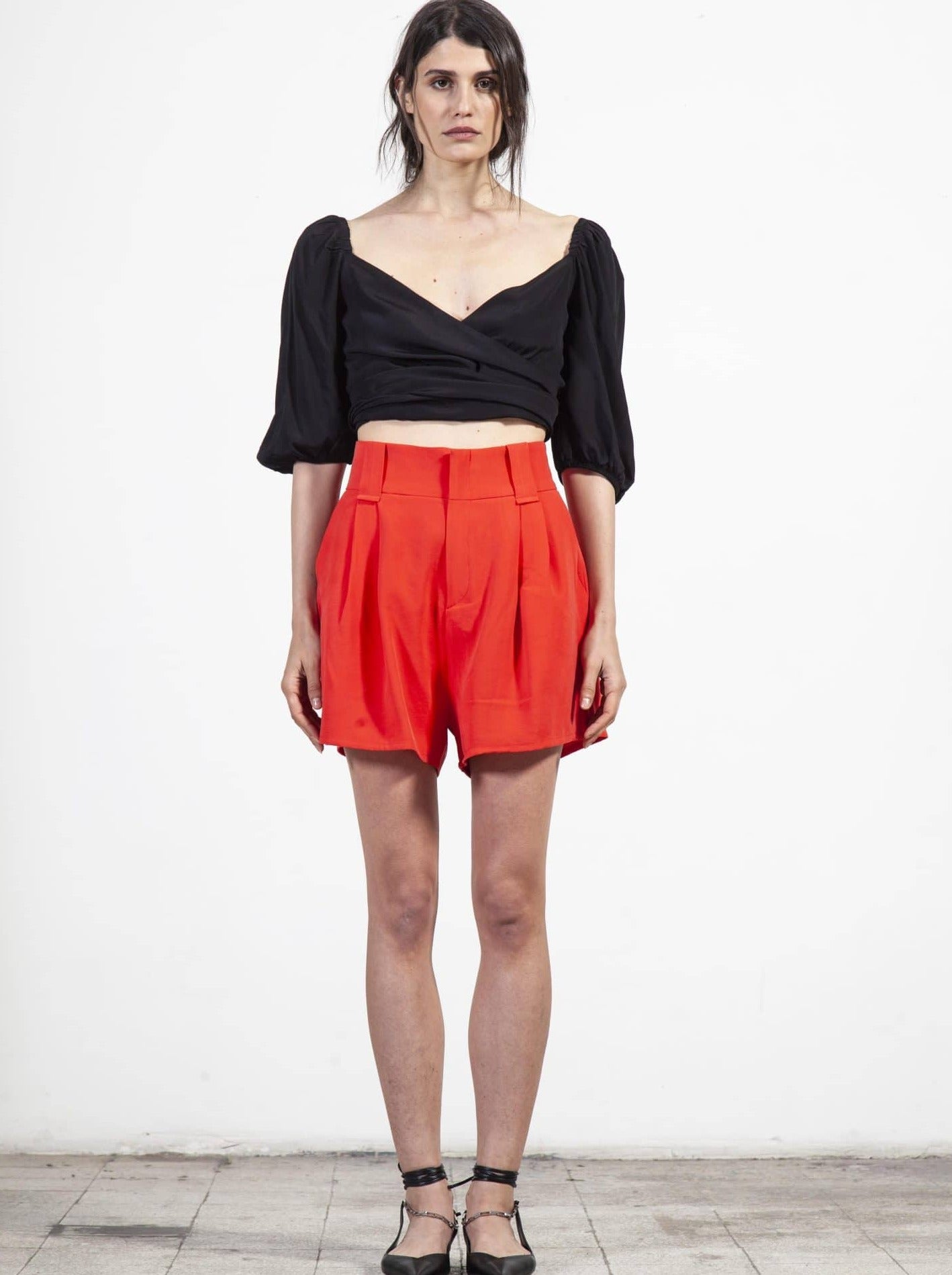 Col·lecció Suldaze Pantalons i pantalons curts Pantalons curts Gilda vermell moda sostenible moda ètica